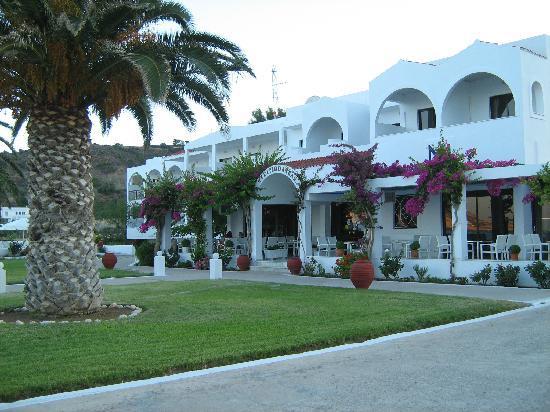 Mediterranean Hotel Карпатос Экстерьер фото
